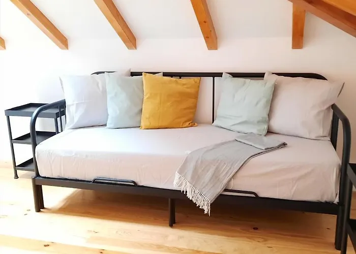 A Window To St. Helena Oporto