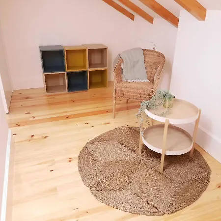 A Window To St. Helena 波尔图